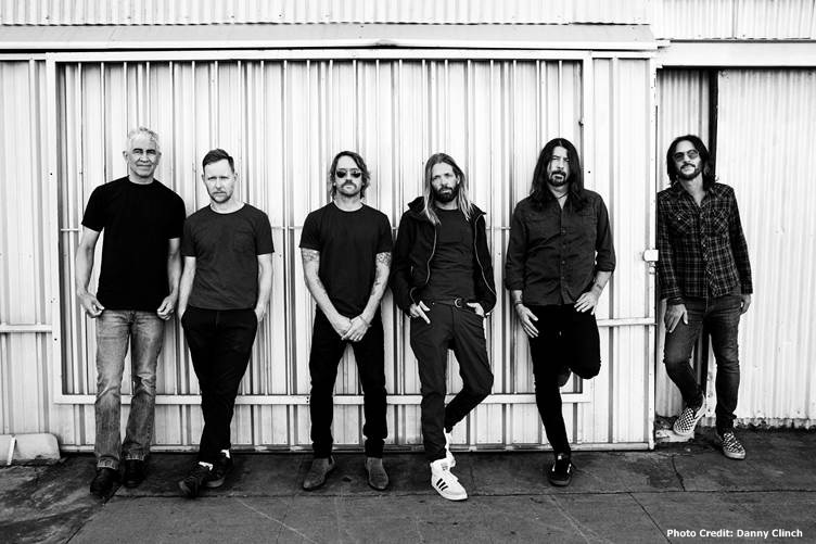 FOO FIGHTERS OBJAVILI ALBUM MEDICINE AT MIDNIGHT 