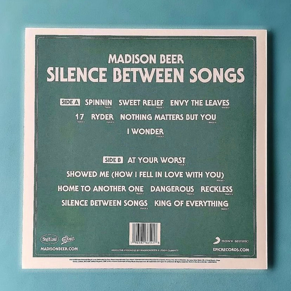 Madison Beer – Silence Between Songs LPrear 2023